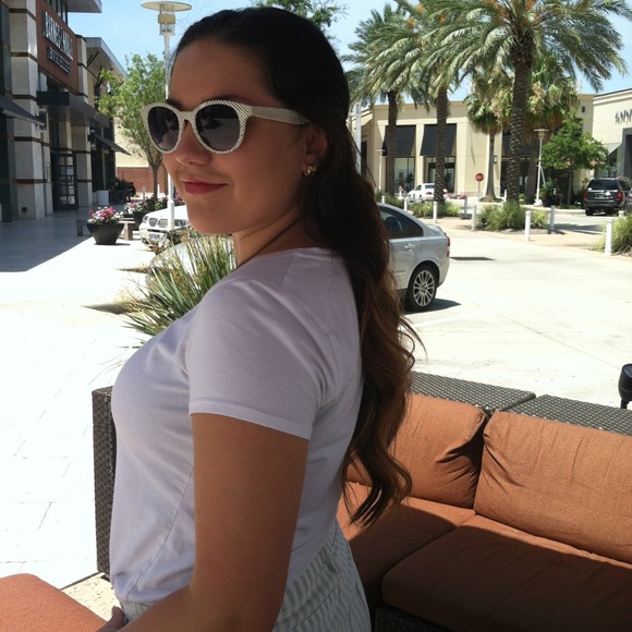 Meet your Posher, Cindy - Picture 6 of 10